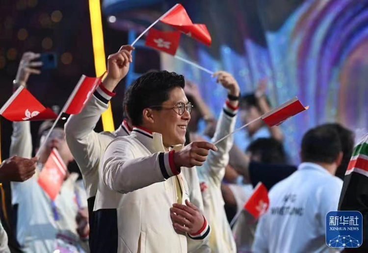霍启刚在杭州亚运会上。图片来源：新华社